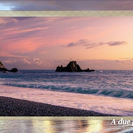 A Due Passi Beach 东塞斯特里 外观 照片